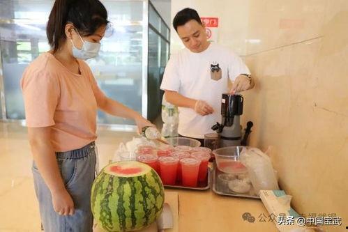 湘潭吃瓜事件视频,一场网络热议背后的真相揭秘